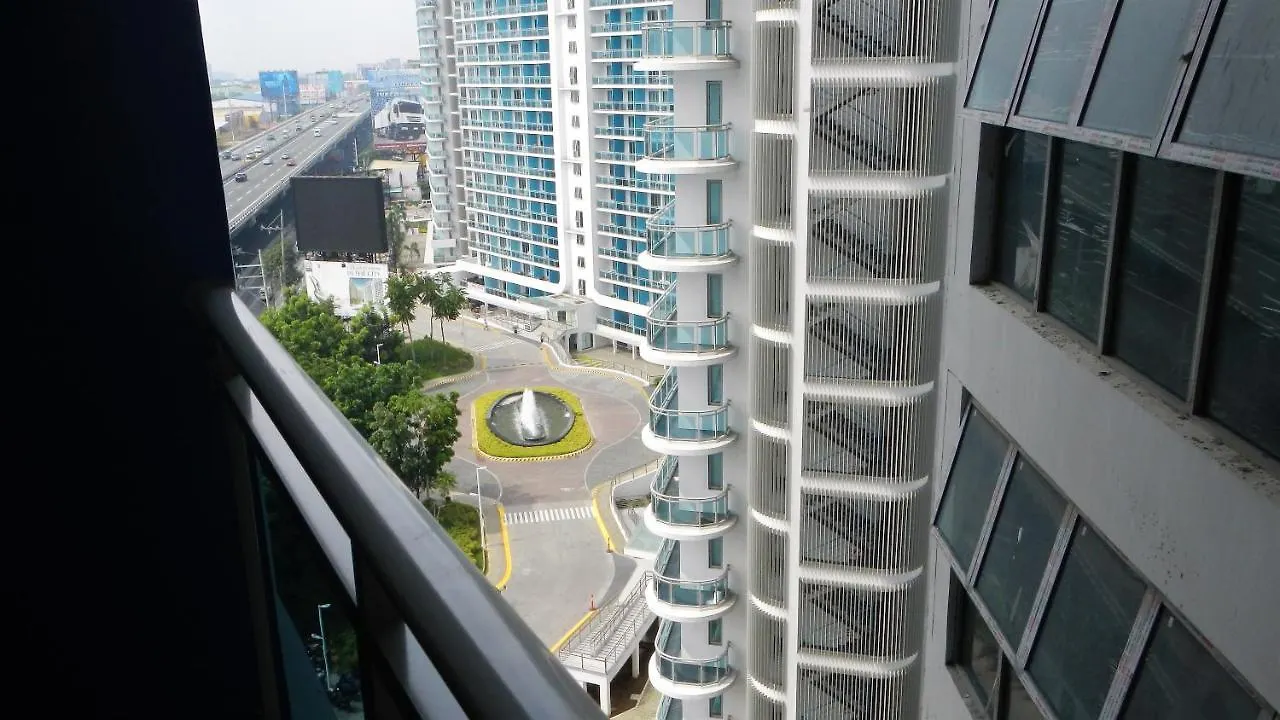 Azure Urban Resort Residences 1Br Condo With Huge Wavepool & Man-Made Beach Near Airport Manila Apartman